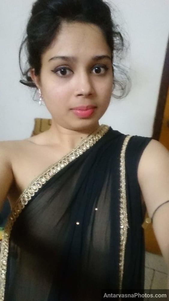 https://www.antarvasnaphotos2.com/wp-content/uploads/2021/08/sexy-marathi-big-boobs-bhabhi-girlfriend-selfies-40.jpg