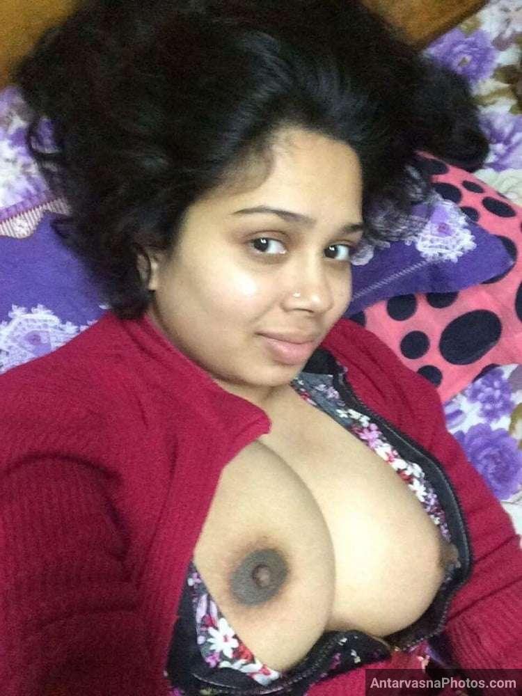 https://www.antarvasnaphotos2.com/wp-content/uploads/2021/08/sexy-marathi-big-boobs-bhabhi-girlfriend-selfies-58.jpg