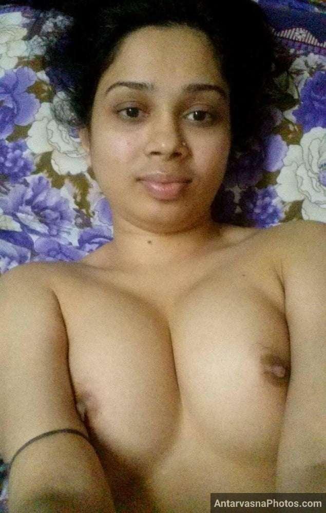 https://www.antarvasnaphotos2.com/wp-content/uploads/2021/08/sexy-marathi-big-boobs-bhabhi-girlfriend-selfies-65.jpg