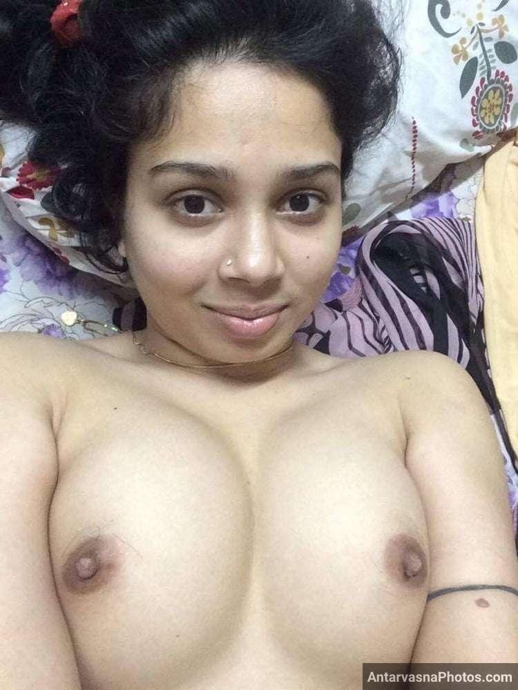 https://www.antarvasnaphotos2.com/wp-content/uploads/2021/08/sexy-marathi-big-boobs-bhabhi-girlfriend-selfies-7.jpg