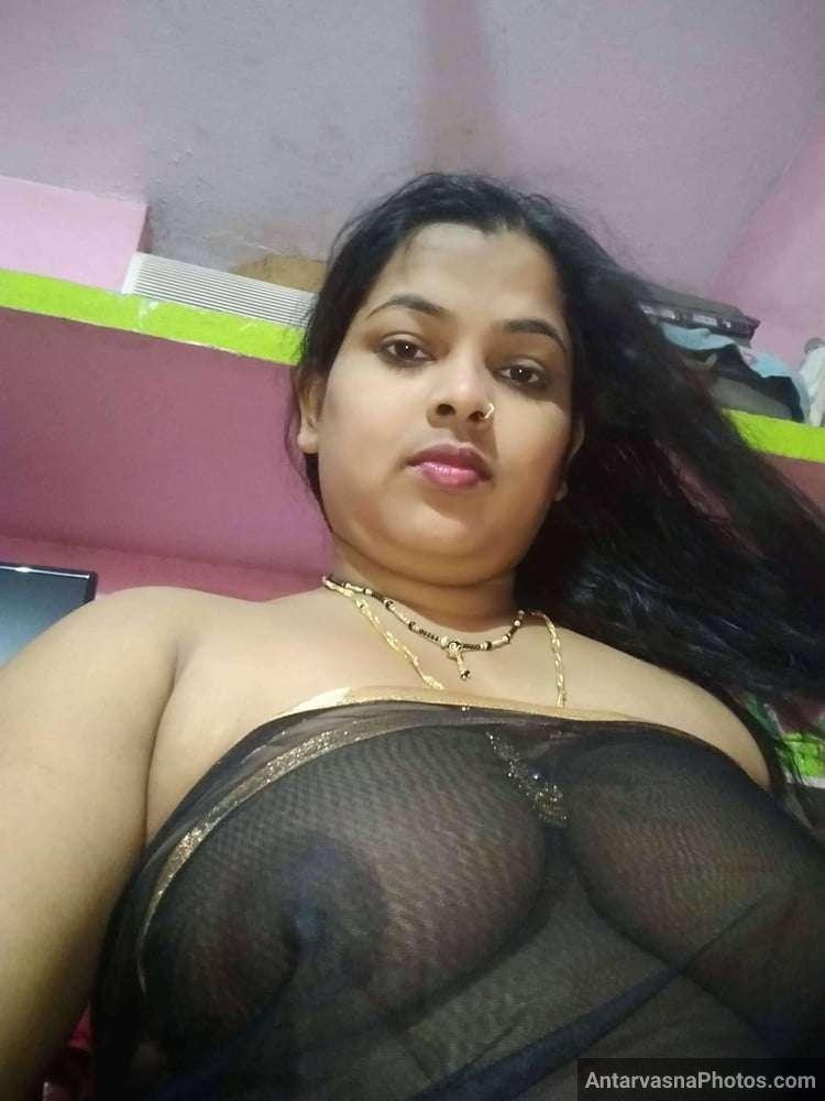 https://www.antarvasnaphotos2.com/wp-content/uploads/2021/09/indian-desi-aunty-blouse-blowjob-big-boobs-photo-11.jpg