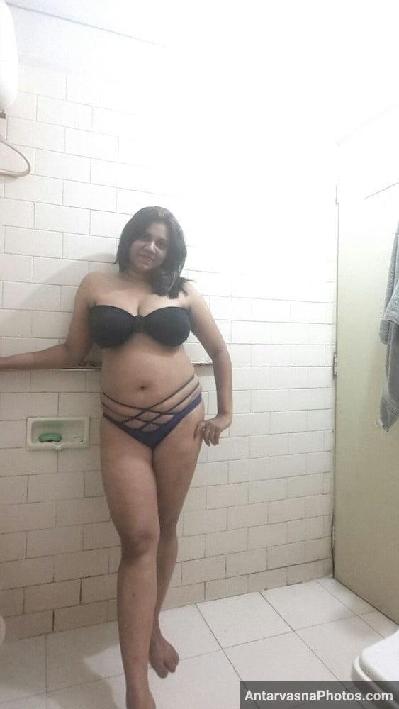 https://www.antarvasnaphotos2.com/wp-content/uploads/2021/10/big-indian-boobs-bhabhi-hot-nudes-22.jpg