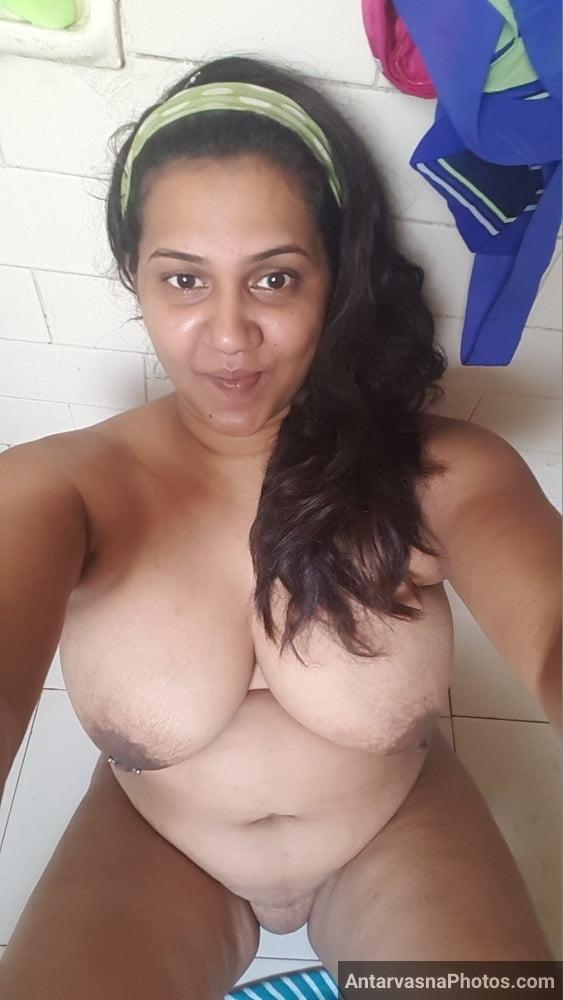 https://www.antarvasnaphotos2.com/wp-content/uploads/2021/10/big-indian-boobs-bhabhi-hot-nudes-5.jpg