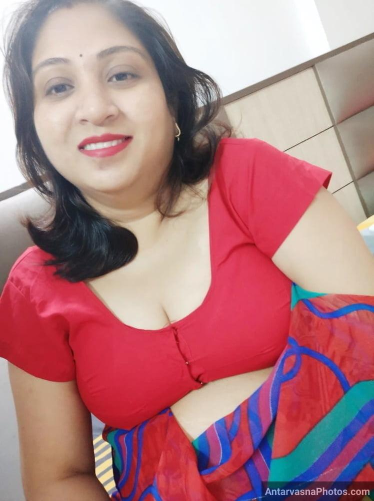 https://www.antarvasnaphotos2.com/wp-content/uploads/2021/11/desi-hot-bhabhi-chut-chudai-anal-sex-xxx-photos-34.jpg