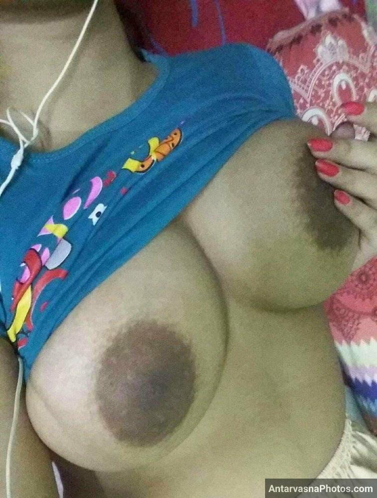 https://www.antarvasnaphotos2.com/wp-content/uploads/2021/11/sexy-boobs-gujarati-girl-pics-23.jpg