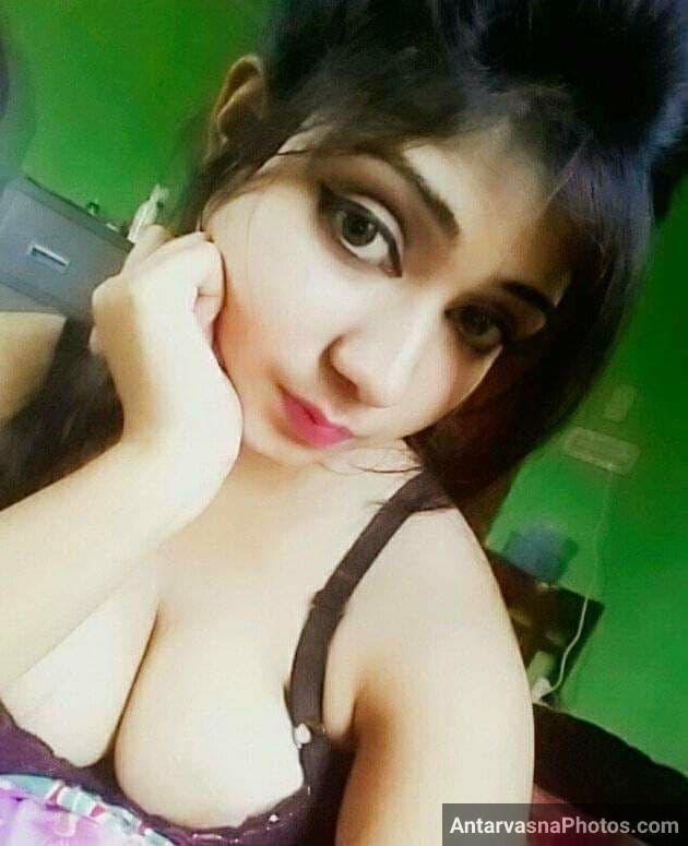 https://www.antarvasnaphotos2.com/wp-content/uploads/2021/11/sexy-boobs-gujarati-girl-pics-24.jpg