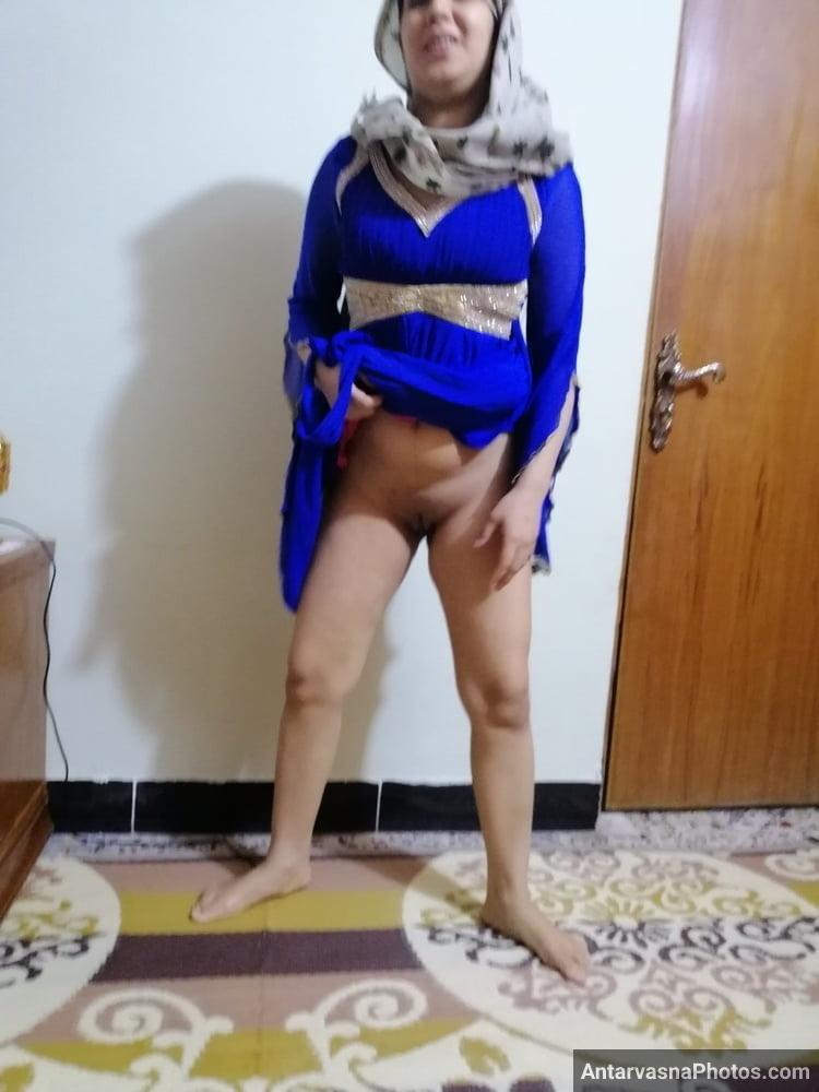 https://www.antarvasnaphotos2.com/wp-content/uploads/2021/11/sexy-muslim-bhabhi-nangi-photos-11.jpg