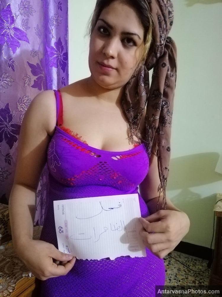 https://www.antarvasnaphotos2.com/wp-content/uploads/2021/11/sexy-muslim-bhabhi-nangi-photos-2.jpg