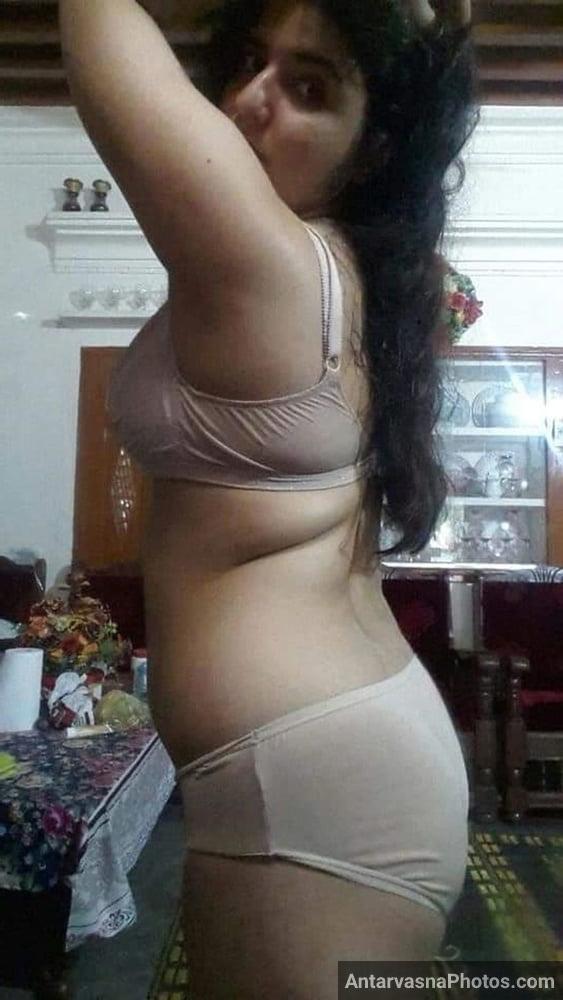 https://www.antarvasnaphotos2.com/wp-content/uploads/2021/11/sexy-punjabi-bhabhi-bra-panties-pics-30.jpg