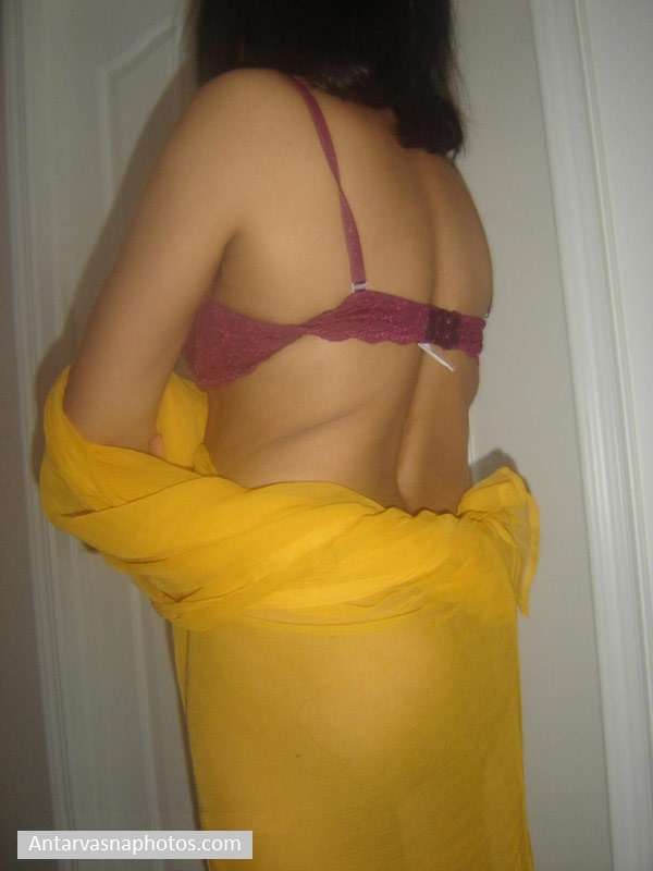 https://www.antarvasnaphotos2.com/wp-content/uploads/2022/03/indian-sexy-aunty-chut-saree-xxx-pics-3.jpg