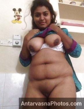 https://www.antarvasnaphotos2.com/wp-content/uploads/2022/05/Hot-desi-girl-valentine-day-chudai-sexy-nude-pics.jpg