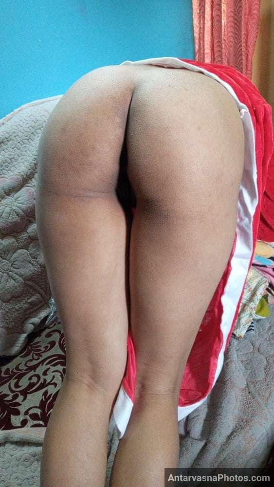 https://www.antarvasnaphotos2.com/wp-content/uploads/2022/06/bangalore-hot-wife-nude-xmas-pics-14.jpg