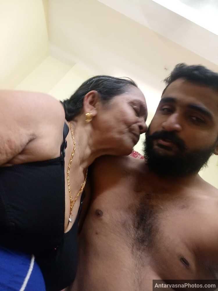 https://www.antarvasnaphotos2.com/wp-content/uploads/2022/07/kissing-desi-indian-grandma.jpg