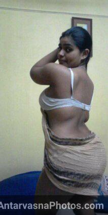 sexy neha aunty big gaand photos 4