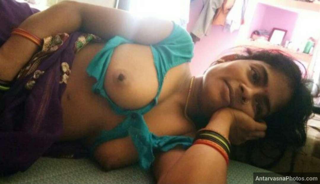 https://www.antarvasnaphotos2.com/wp-content/uploads/2022/11/sexy-desi-bihari-bhabhi-xxx-nude-photos-17.jpg