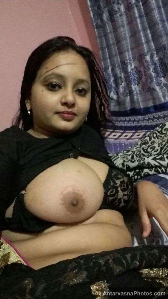 https://www.antarvasnaphotos2.com/wp-content/uploads/2022/12/big-boobs-rajasthani-bhabhi-nude-photos.jpg