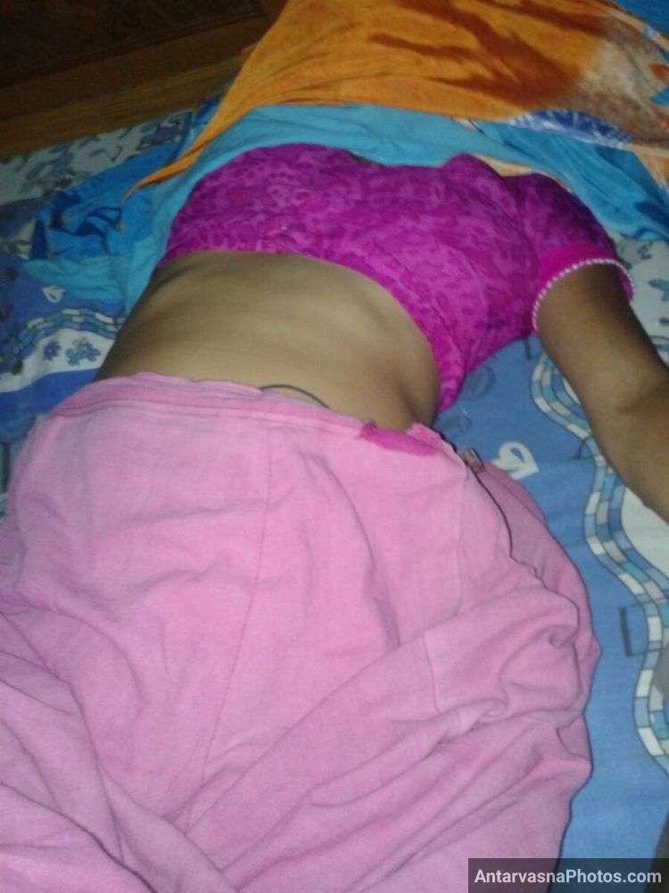 https://www.antarvasnaphotos2.com/wp-content/uploads/2023/02/desi-blouse-peticoat-village-porn-pics-3.jpg