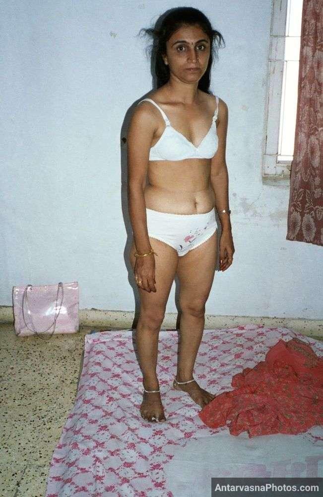 https://www.antarvasnaphotos2.com/wp-content/uploads/2023/02/wife-ki-friend-desi-bhabhi-nude-pics-3.jpg