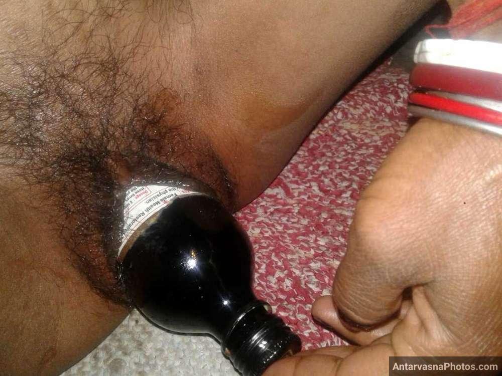 https://www.antarvasnaphotos2.com/wp-content/uploads/2023/03/desi-bhabhi-ki-pyasi-chut-me-bottle-9.jpg