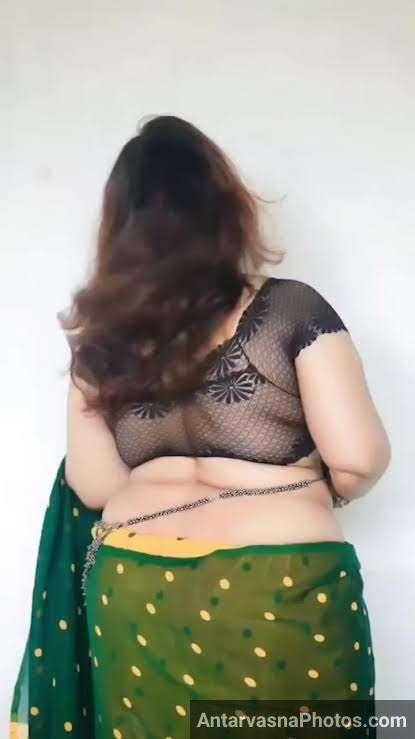 https://www.antarvasnaphotos2.com/wp-content/uploads/2023/04/sexy-badi-desi-indian-gaand-pics-7.jpg