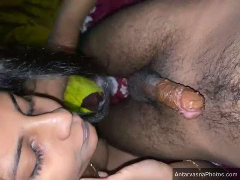 https://www.antarvasnaphotos2.com/wp-content/uploads/2023/09/hot-college-girl-chocolate-lund-sucking-1.jpg