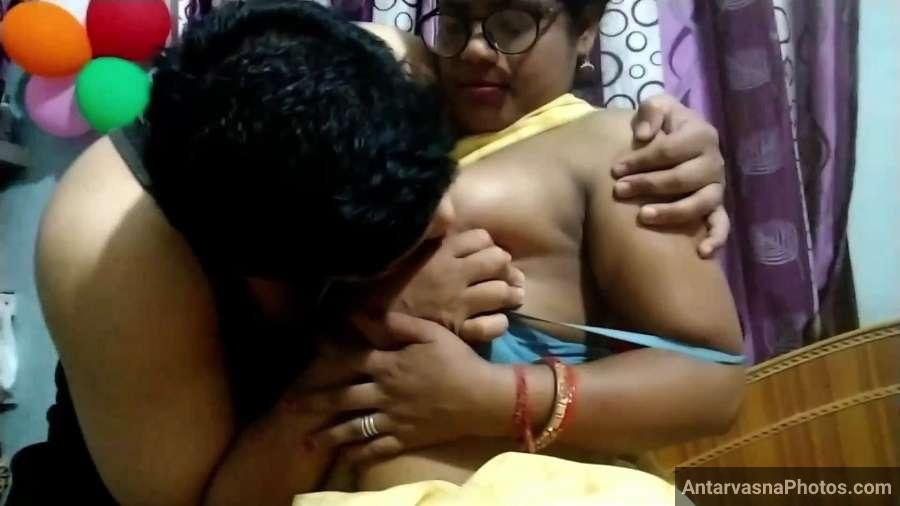 https://www.antarvasnaphotos2.com/wp-content/uploads/2023/09/hot-college-professor-bhabhi-chudai-photos-3.jpg