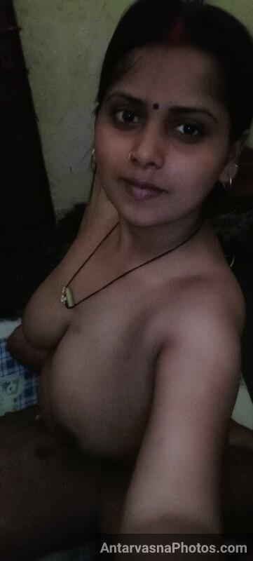 https://www.antarvasnaphotos2.com/wp-content/uploads/2023/11/desi-big-boobs-aunty-xxx-pics-7.jpg