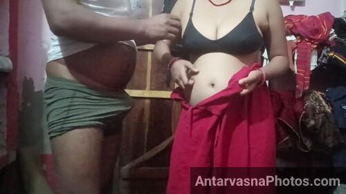 https://www.antarvasnaphotos2.com/wp-content/uploads/2024/03/desi-dehati-bhabhi-lund-sucking-pics-5.jpg