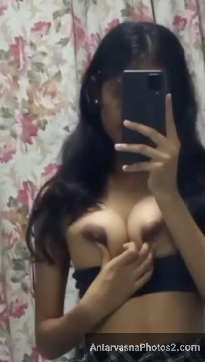 https://www.antarvasnaphotos2.com/wp-content/uploads/2024/09/desi-college-girl-nude-boobs-selfies-9.jpg