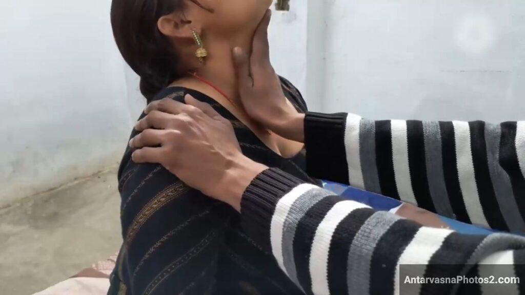 https://www.antarvasnaphotos2.com/wp-content/uploads/2024/10/bbw-desi-bhabhi-hot-chudai-pics-1.jpg